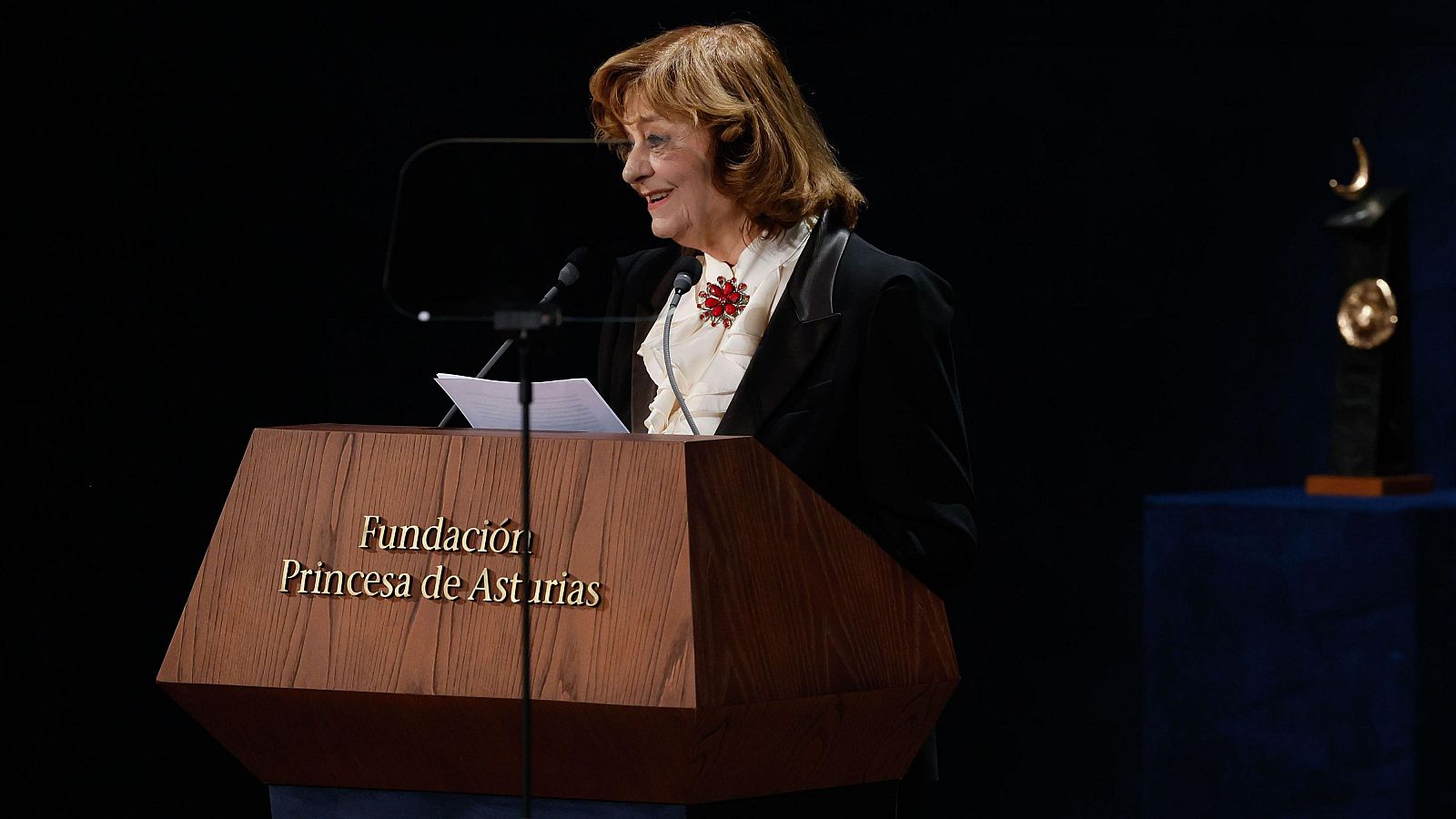 Discurso íntegro de Ana Blandiana en los Princesa de Asturias