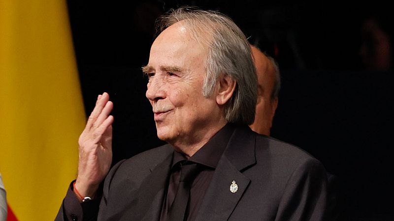 Joan Manuel Serrat interpreta "Aquellas pequeas cosas" en los Premios Princesa de Asturias