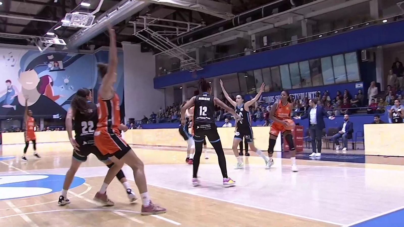 Baloncesto - Liga Femenina Endesa. 4ª jornada: Movistar Estudiantes - Valencia Basket