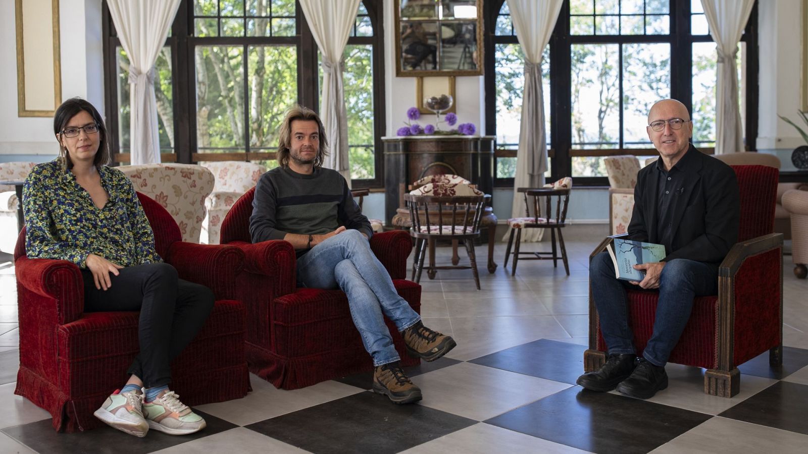 Página Dos - Jairo Marcos y María Ángeles Fernández  - ver ahora