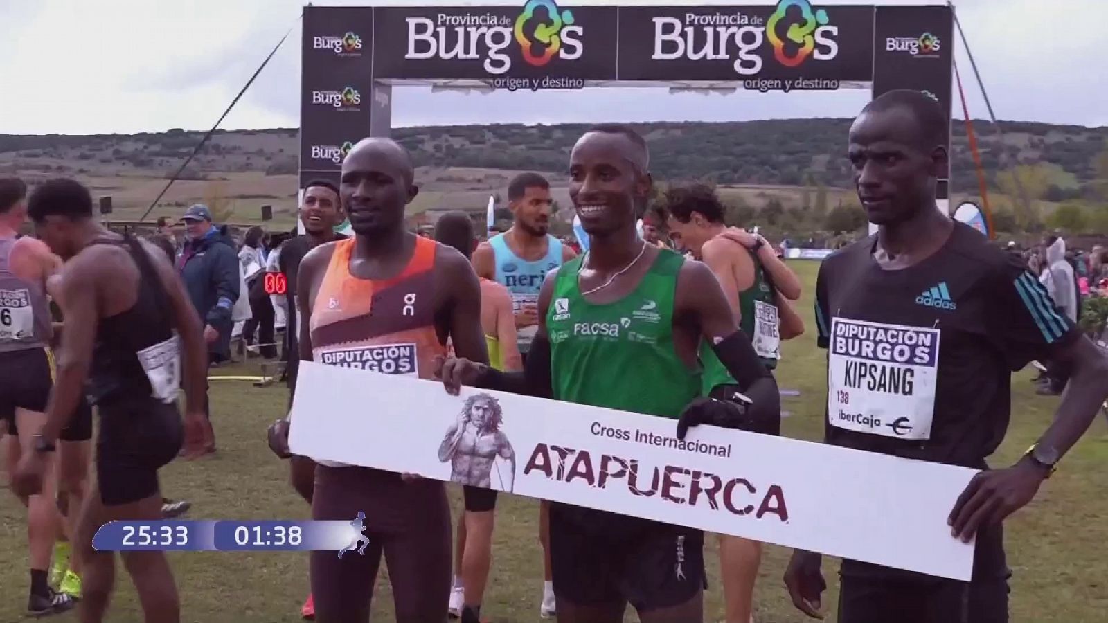 Kwizera y Jepkemei ganan el prestigioso Cross de Atapuerca