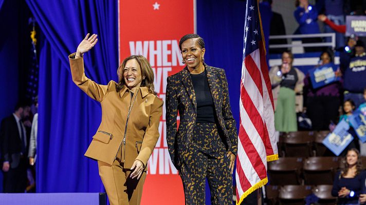 Harris hace su primer mitin con Michelle Obama en Míchigan, donde Trump busca el voto árabe