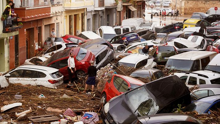 Noche agónica en Valencia tras la peor DANA del siglo