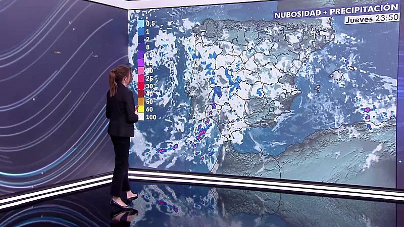 Chubascos y tormentas fuertes y persistentes en amplias zonas del cuadrante nordeste peninsular y Andalucía occidental - ver ahora