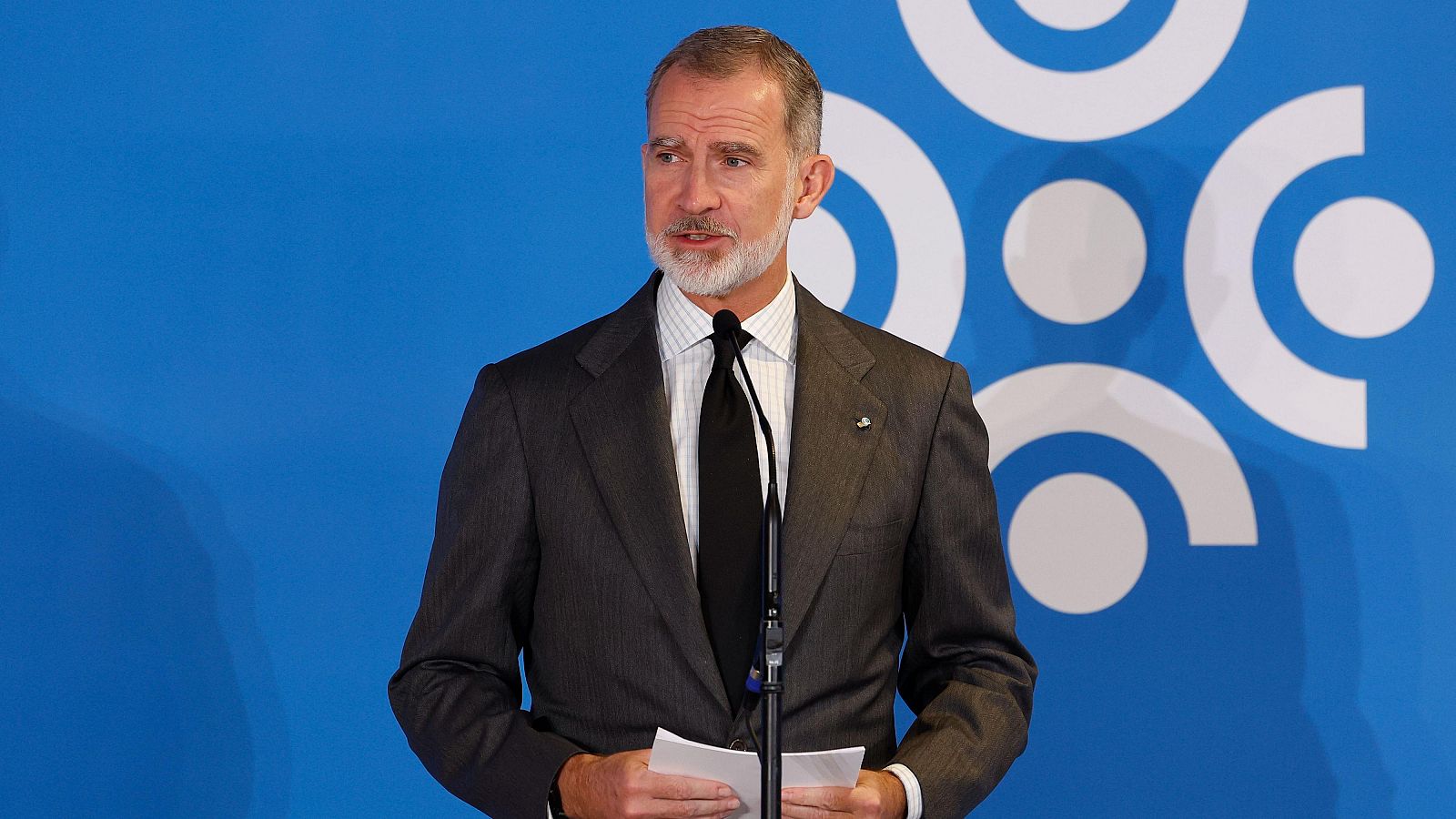 El Rey apela a "todos" a "permanecer unidos en la ayuda y apoyo" para "superar este trauma" - Diario 24 | Ver