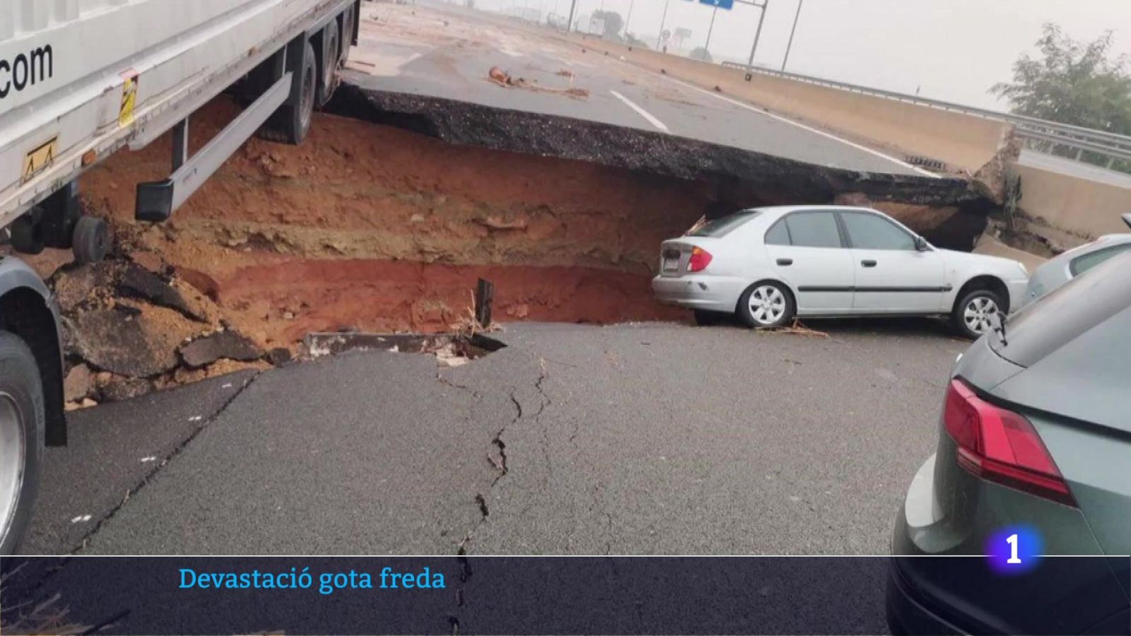 L'Informatiu de la Comunitat Valenciana 2 - 31/10/24 | Ver