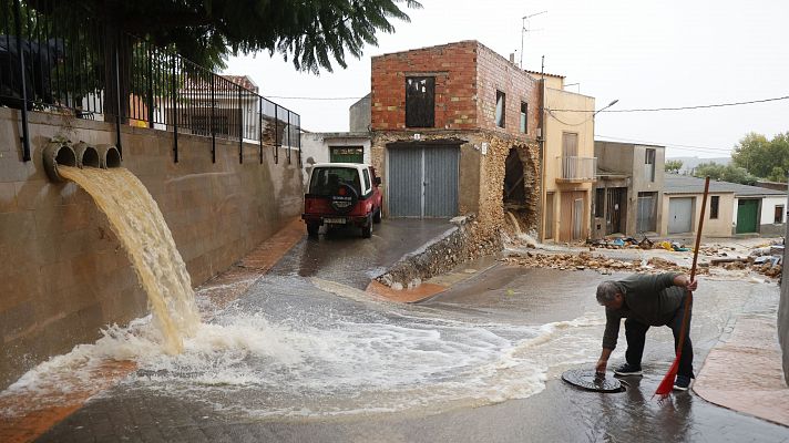 Telediario 2 - La DANA deja importantes inundaciones y decenas de incidencias en Castellón, Valencia