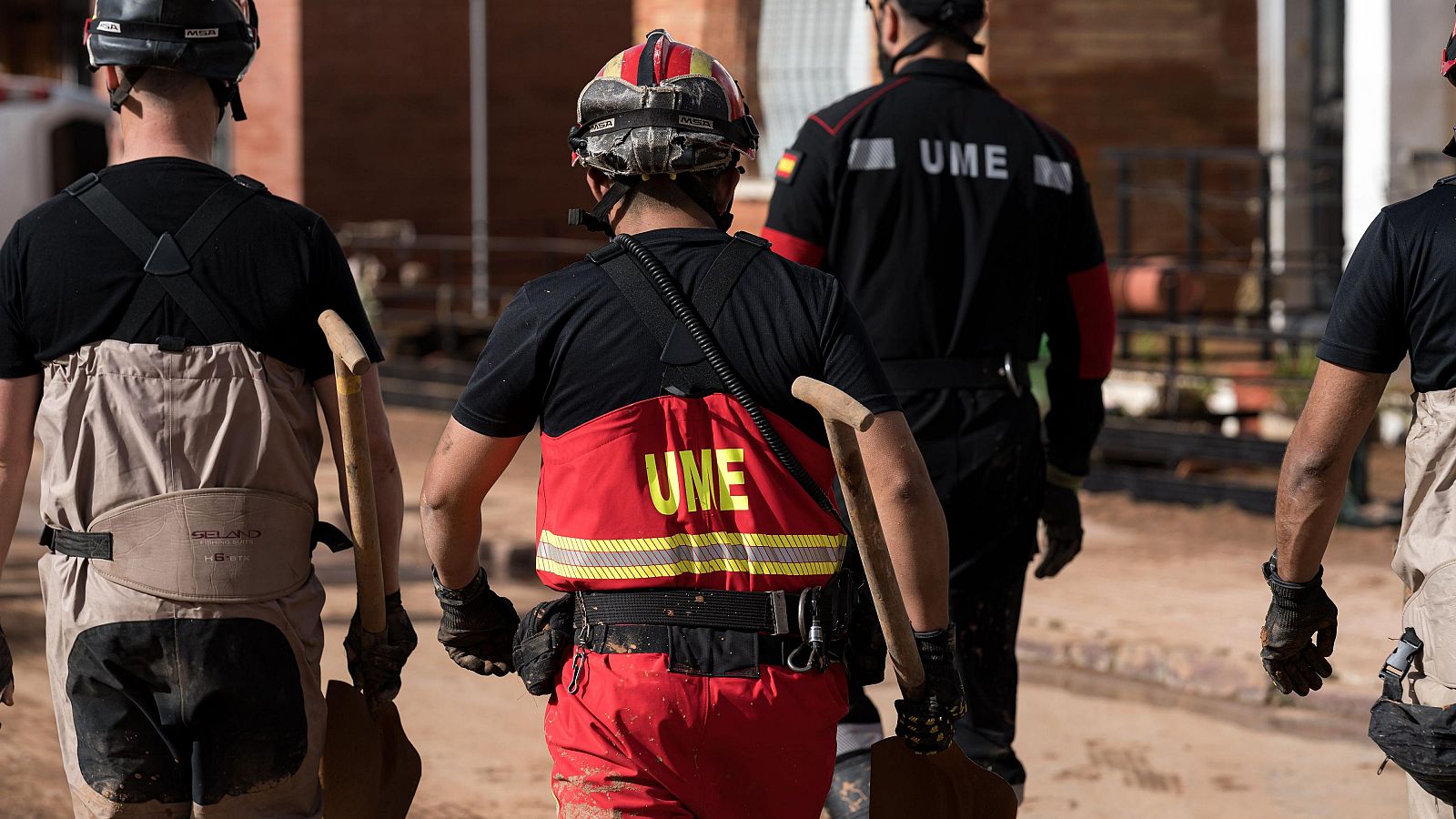 Más de 1.700 militares desplegados por los efectos de la DANA