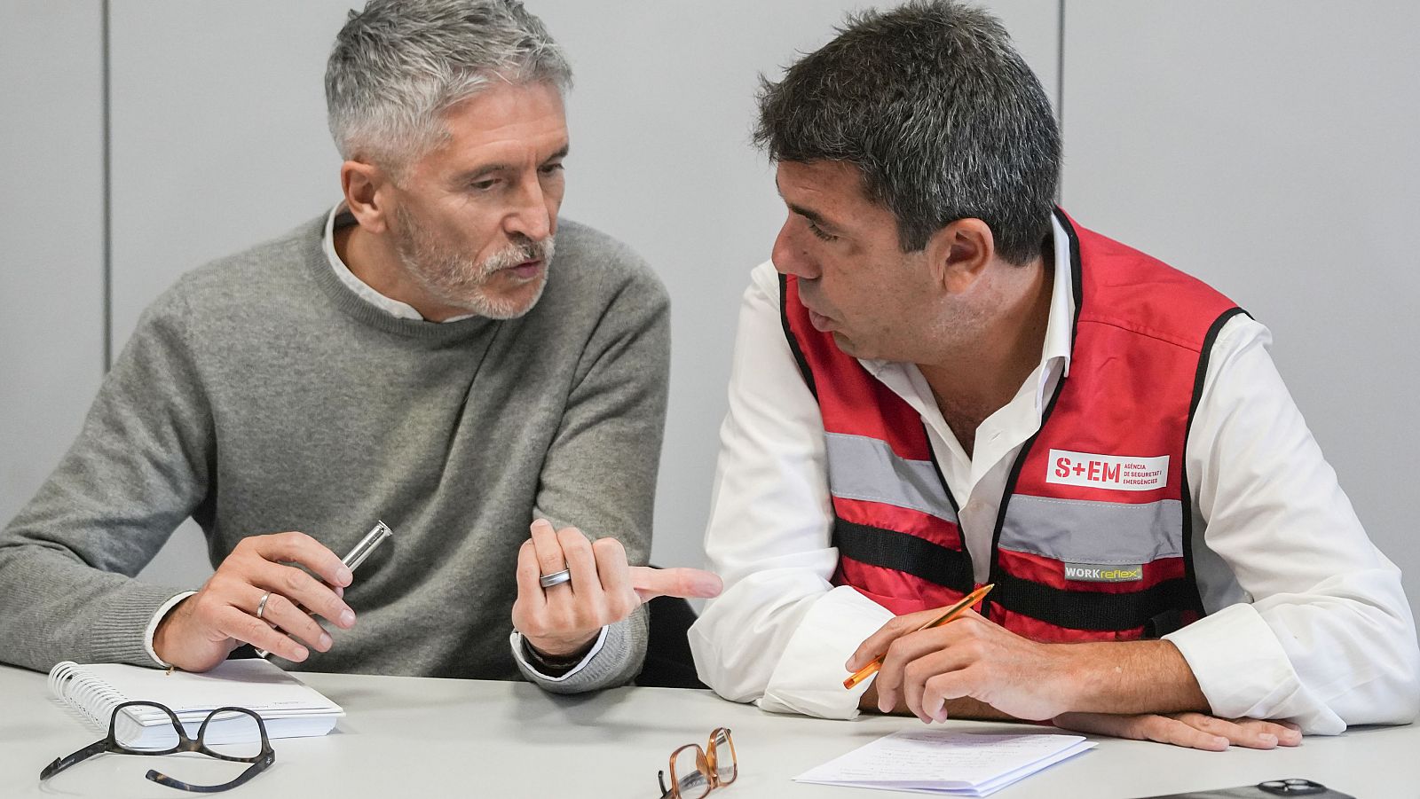 Mazón y el Gobierno central se coordinan frente a la DANA