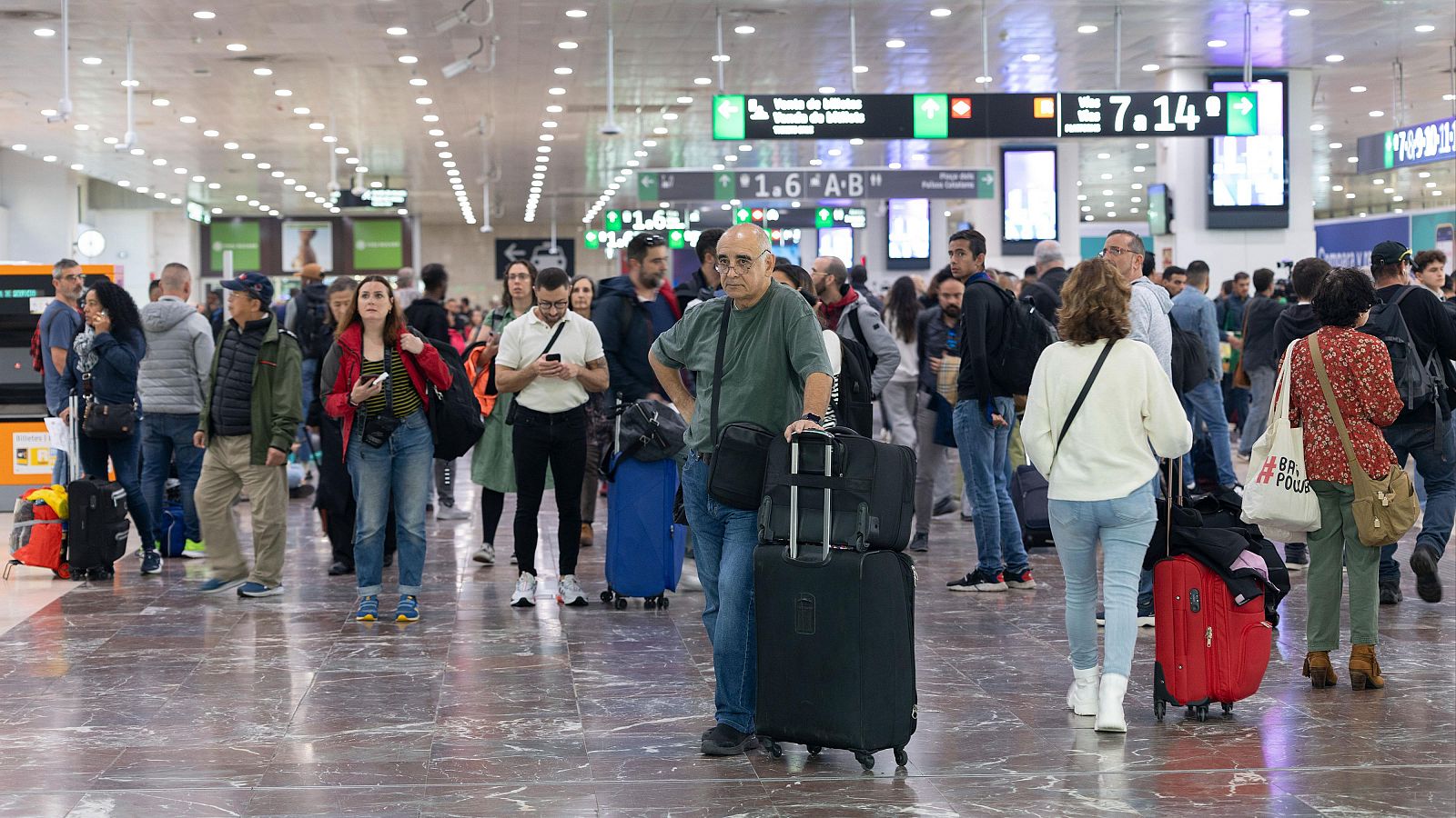 La DANA obliga a suspender el servicio de Rodalies en Cataluña