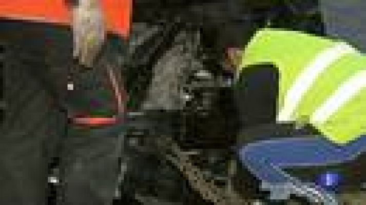 Telediario 1 - Se reducen la muerte en carreteras