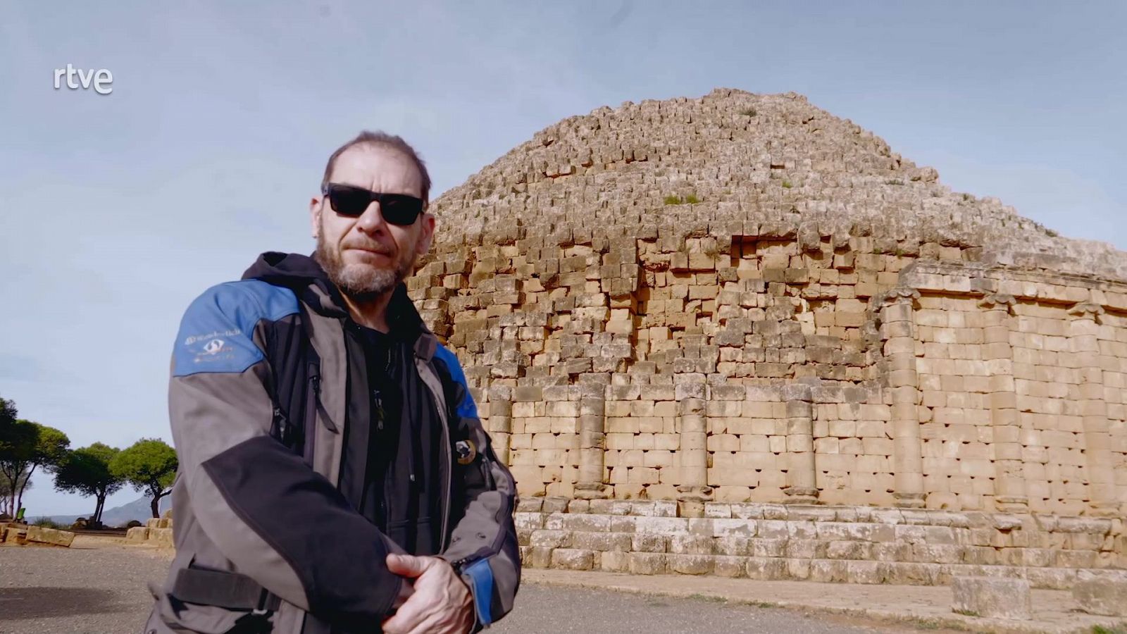 Diario de un nómada: Objetivo Numidia - Episodio 1: Argelia - Tipasa - ver ahora