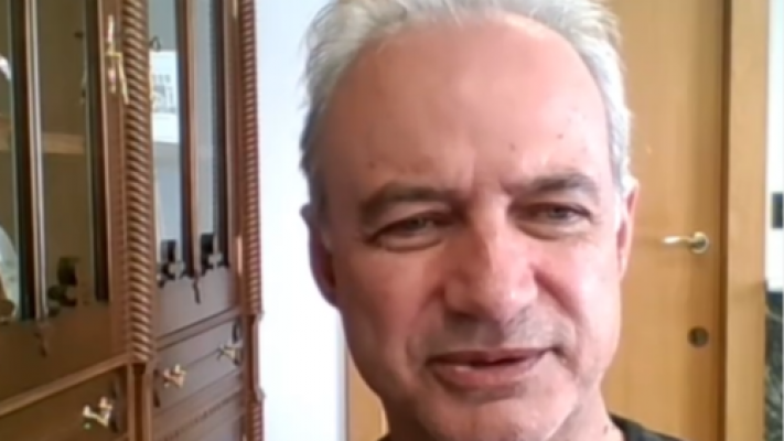 La hora de La 1 - Gabaldón, alcalde de Utiel, asegura que el municipio "va pareciéndose a lo que era anteriormente" de la DANA