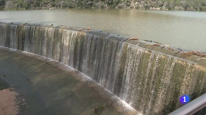 L'Informatiu - Els embassaments de les conques internes arriben al 32%