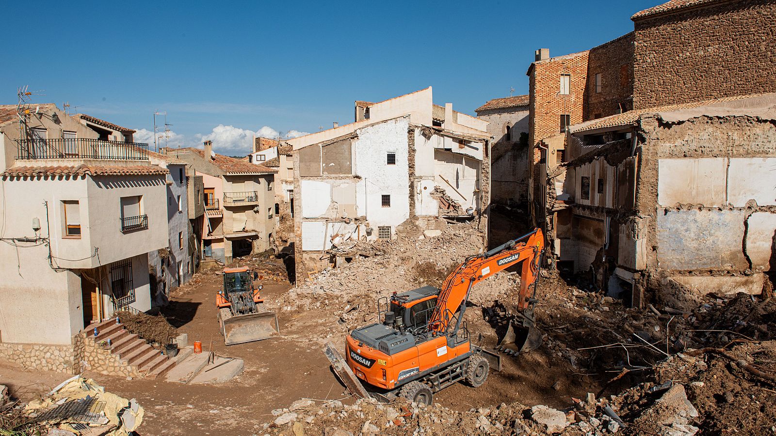 Hallan los cuerpos de dos personas en Letur en las tareas de búsqueda tras la DANA