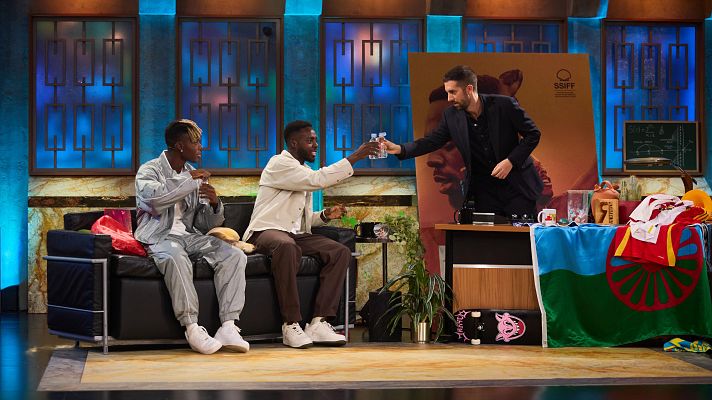 La Revuelta | Broncano entrevista a Iñaki y Nico Williams 6/11/24 - La Revuelta | Ver