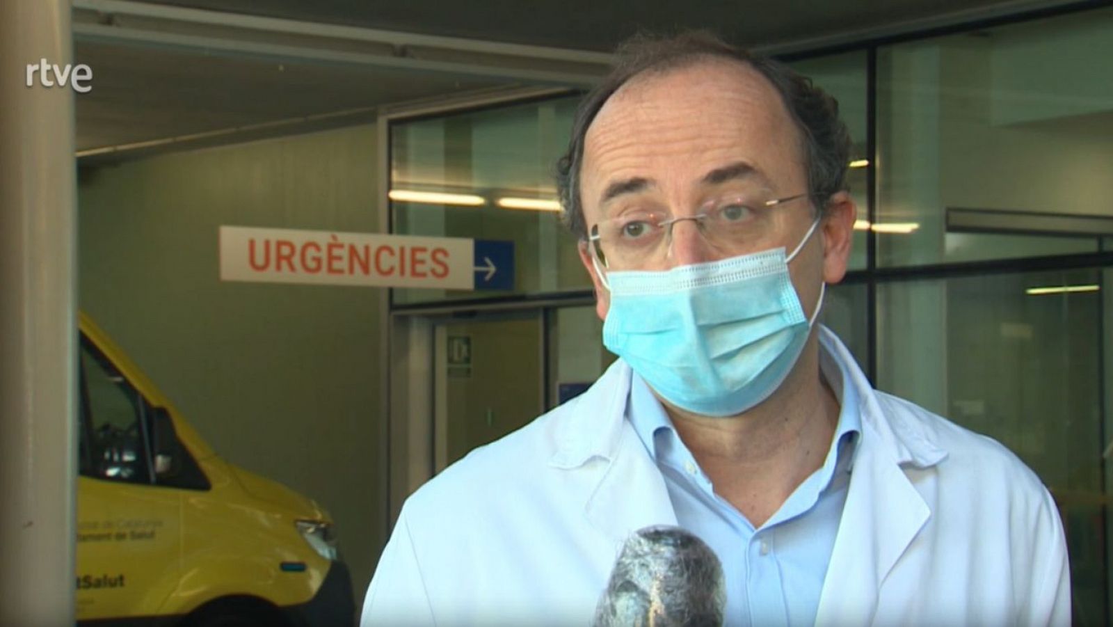 A l'Hospital del Mar proven a diagnosticar la Covid-19 amb IA - L'Informatiu | Veure
