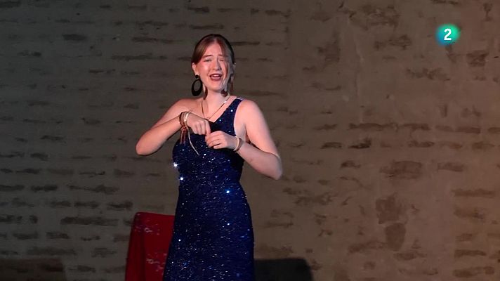 En lengua de signos - Festival de la Canción en Lengua de Signos: "La Seña"