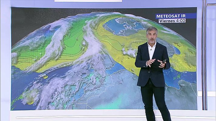 Chubascos y tormentas localmente fuertes en el nordeste de Cataluña, e intervalos de levante fuerte en el Estrecho con rachas muy fuertes