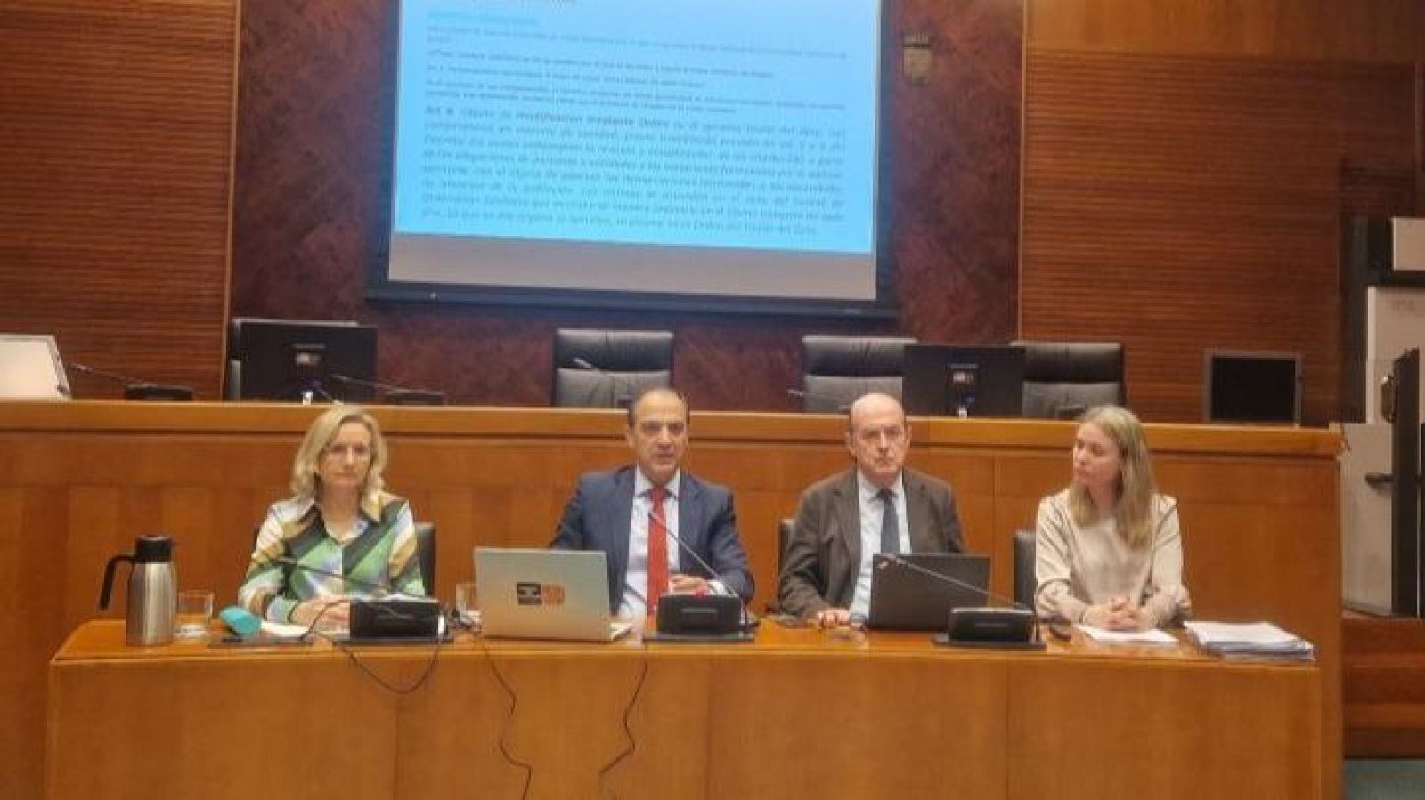 Aragón presenta su nuevo mapa sanitario después de 40 años - Noticias Aragón | Ver