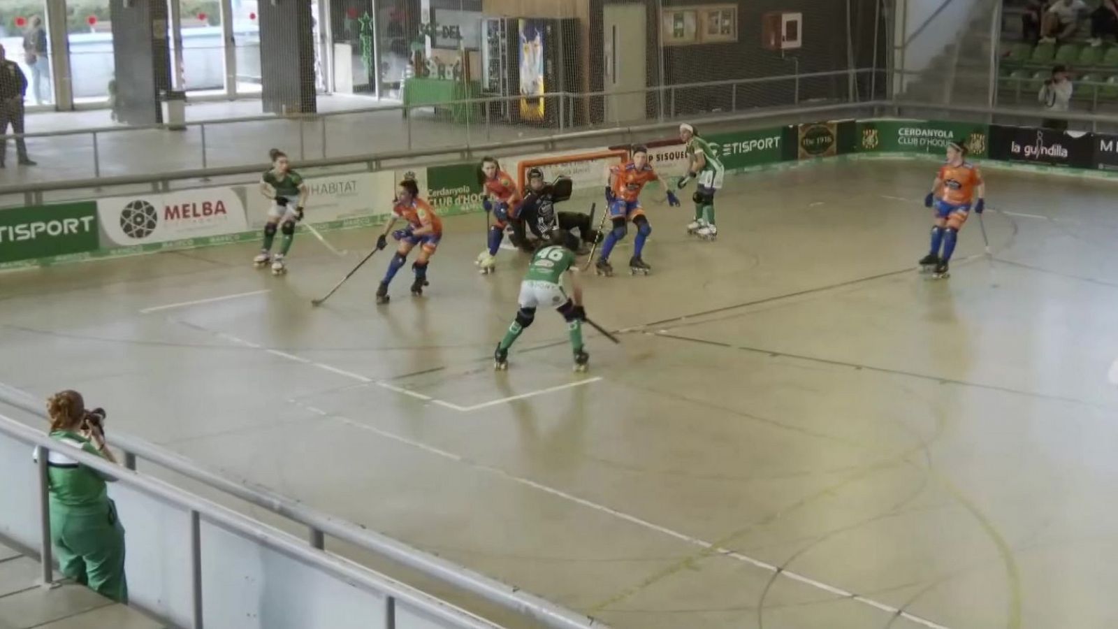 Hockey Patines - OK Liga Iberdrola. 4ª jornada: Cerdanyola Club d’Hoquei – Hockey Club Raxoi - ver ahora