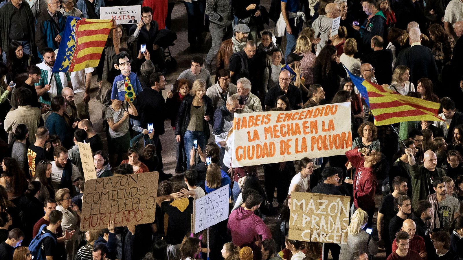 Telediario 2 en cuatro minutos - 09/11/24 - RTVE.es | Ver