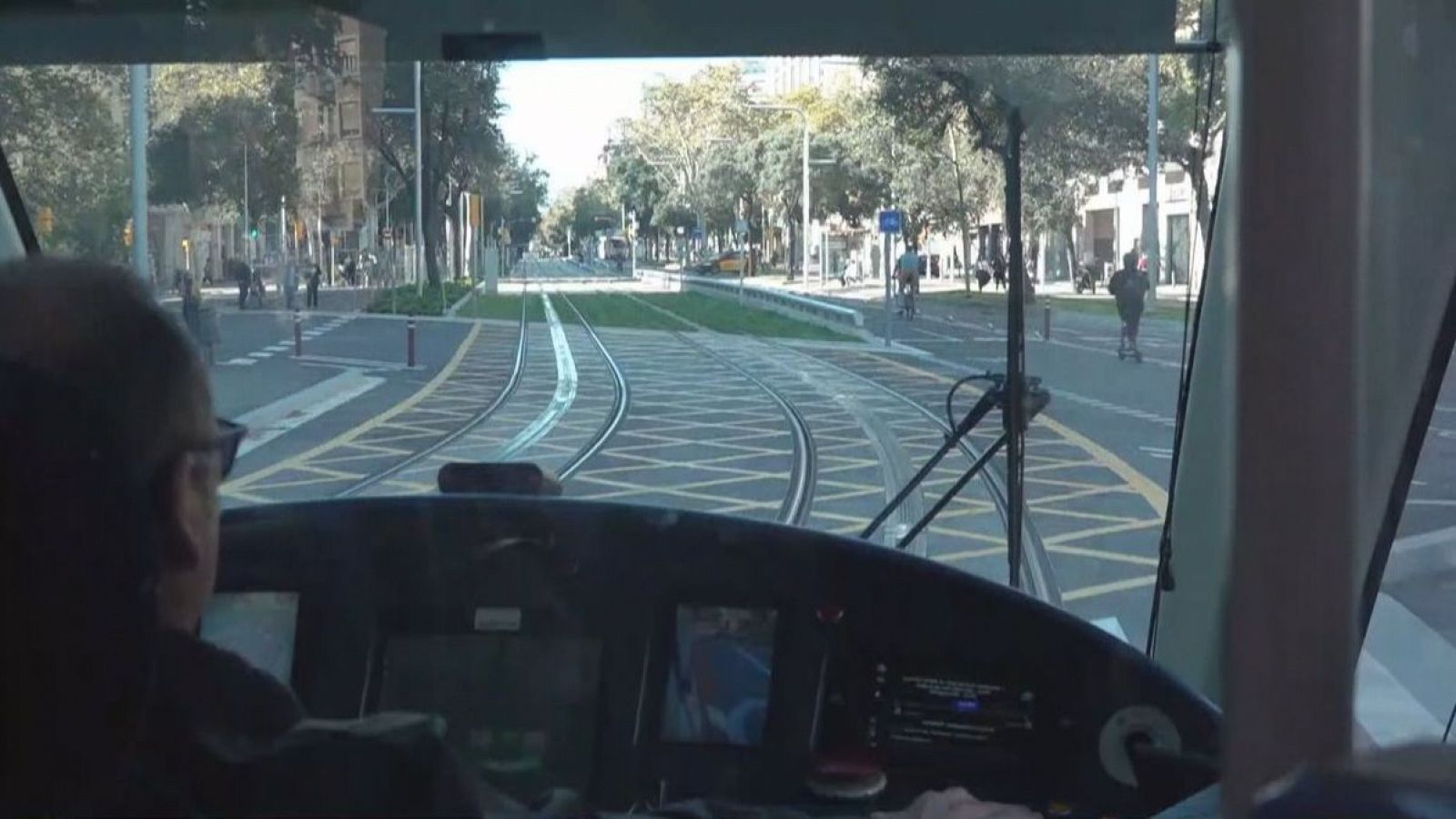 Primer dia sense incidències al nou Tram