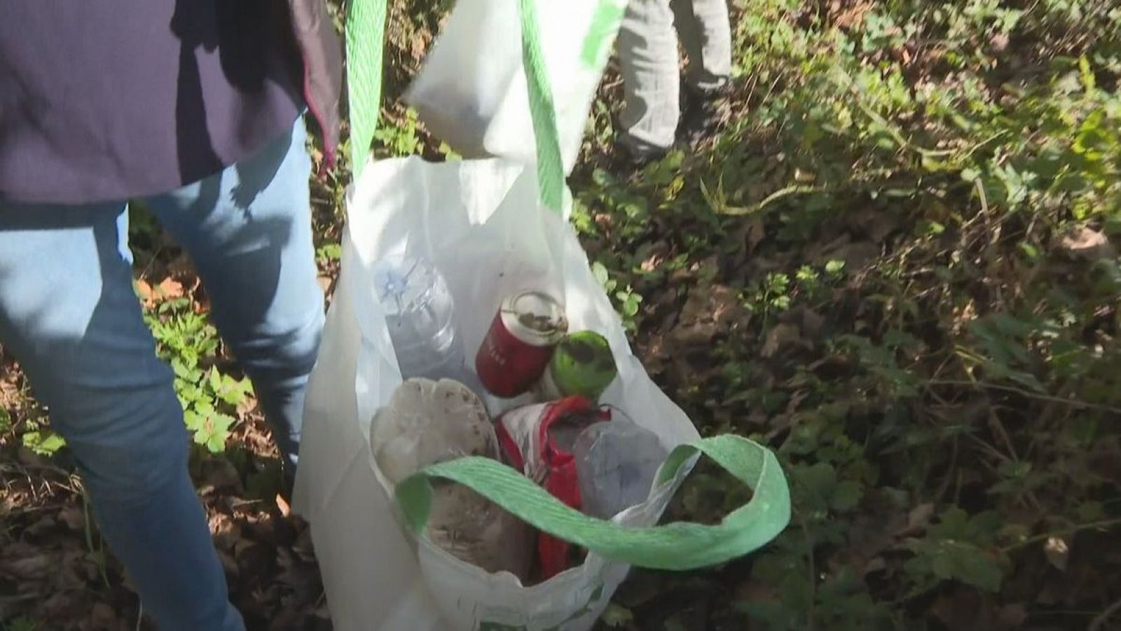 Cap de setmana de neteja al riu Ter - L'Informatiu | Veure