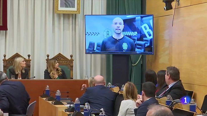 L'Informatiu - De Badalona a Nova York