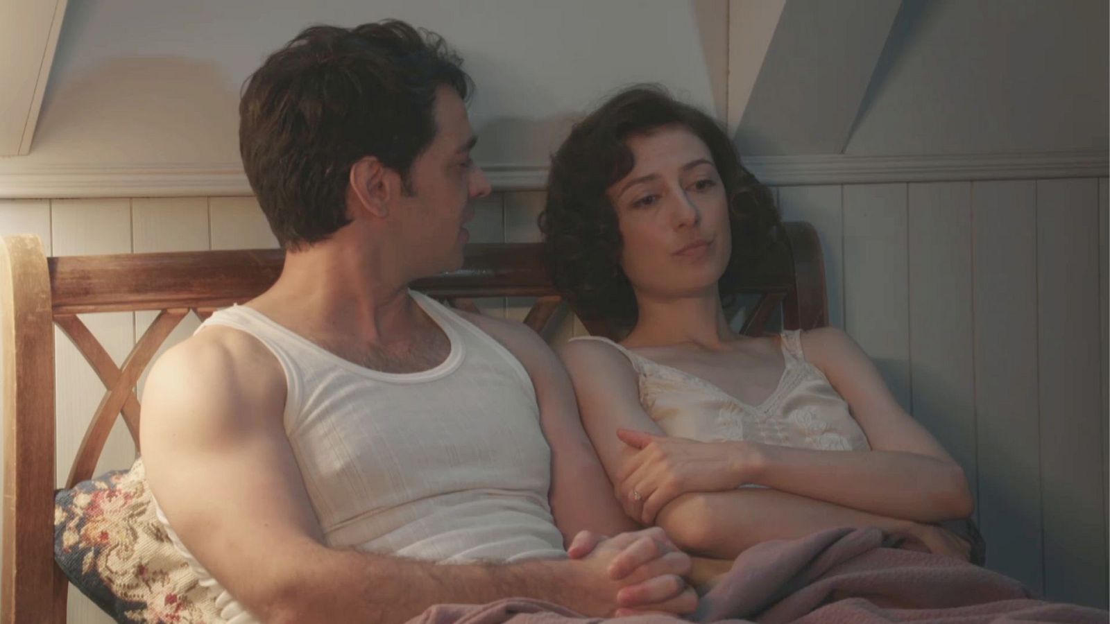 Agustín e Inés no se ponen de acuerdo sobre su próxima película - Salón de té La Moderna | Ver