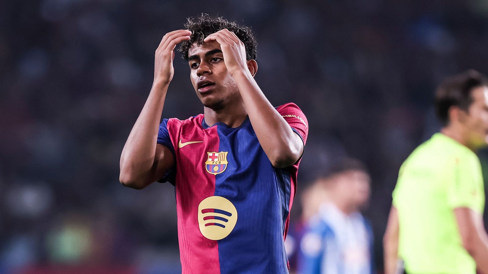 Lamine Yamal se cae por lesión de la lista de España | Ver