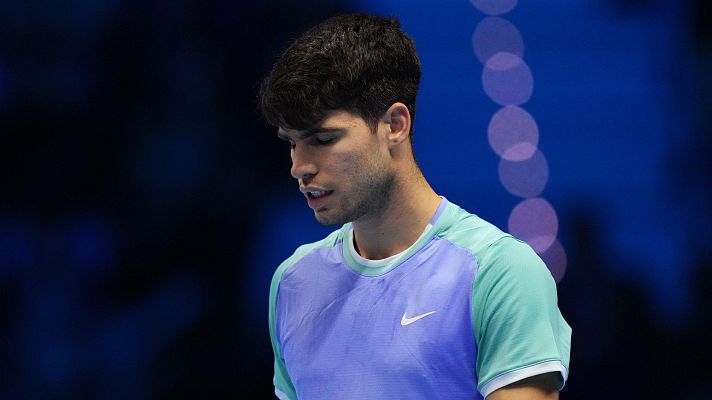 Carlos Alcaraz cae ante Ruud en el debut en las ATP Finals 2024