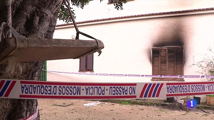 L'Informatiu - Els Mossos investiguen la mort d'un home i el seu fill a Arenys de Mar amb signes de violència
