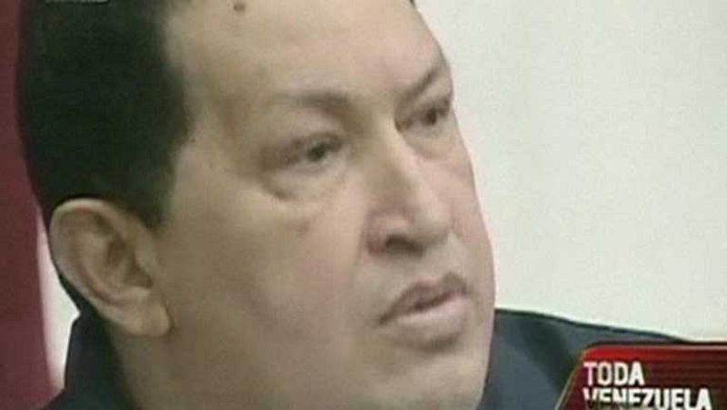  La condición de Chávez sigue siendo estable dentro de su cuadro delicado