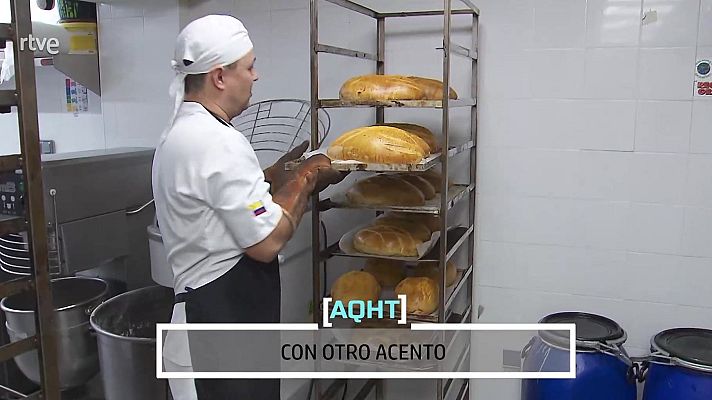 Aquí hay trabajo - Con otro acento