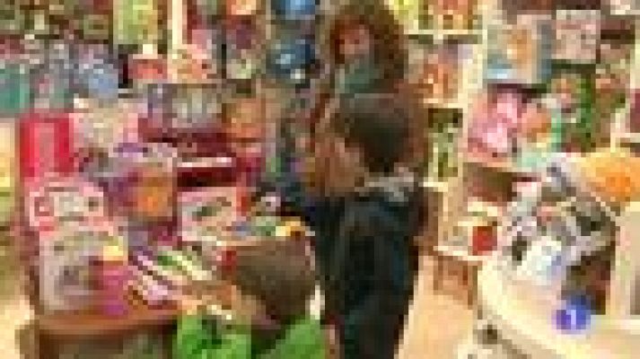 L'Informatiu - Els nens trien les joguines que ...