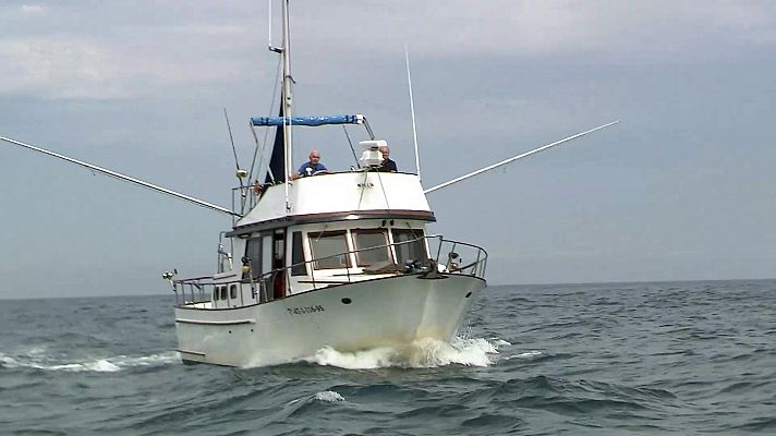 Jara y sedal - Preso en eltangón de estribor