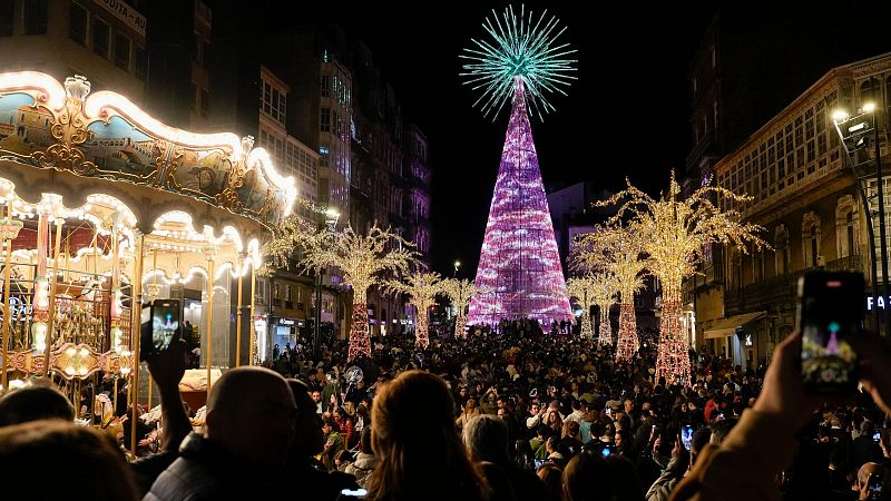 Vigo enciende sus luces de Navidad | Ver