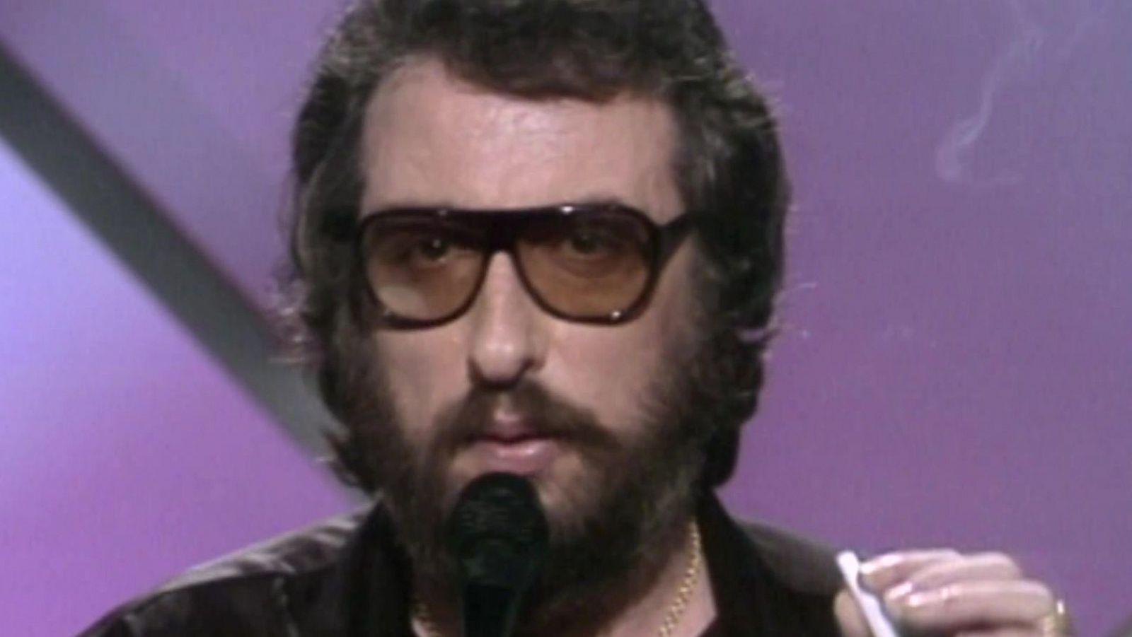 ¡Cómo nos reímos! - El hombre de negro - ver ahora