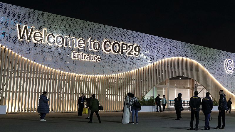 La COP29 que se celebra en Bakú encara su recta final: "Se tiene que llegar a un nuevo objetivo de financiación climática"