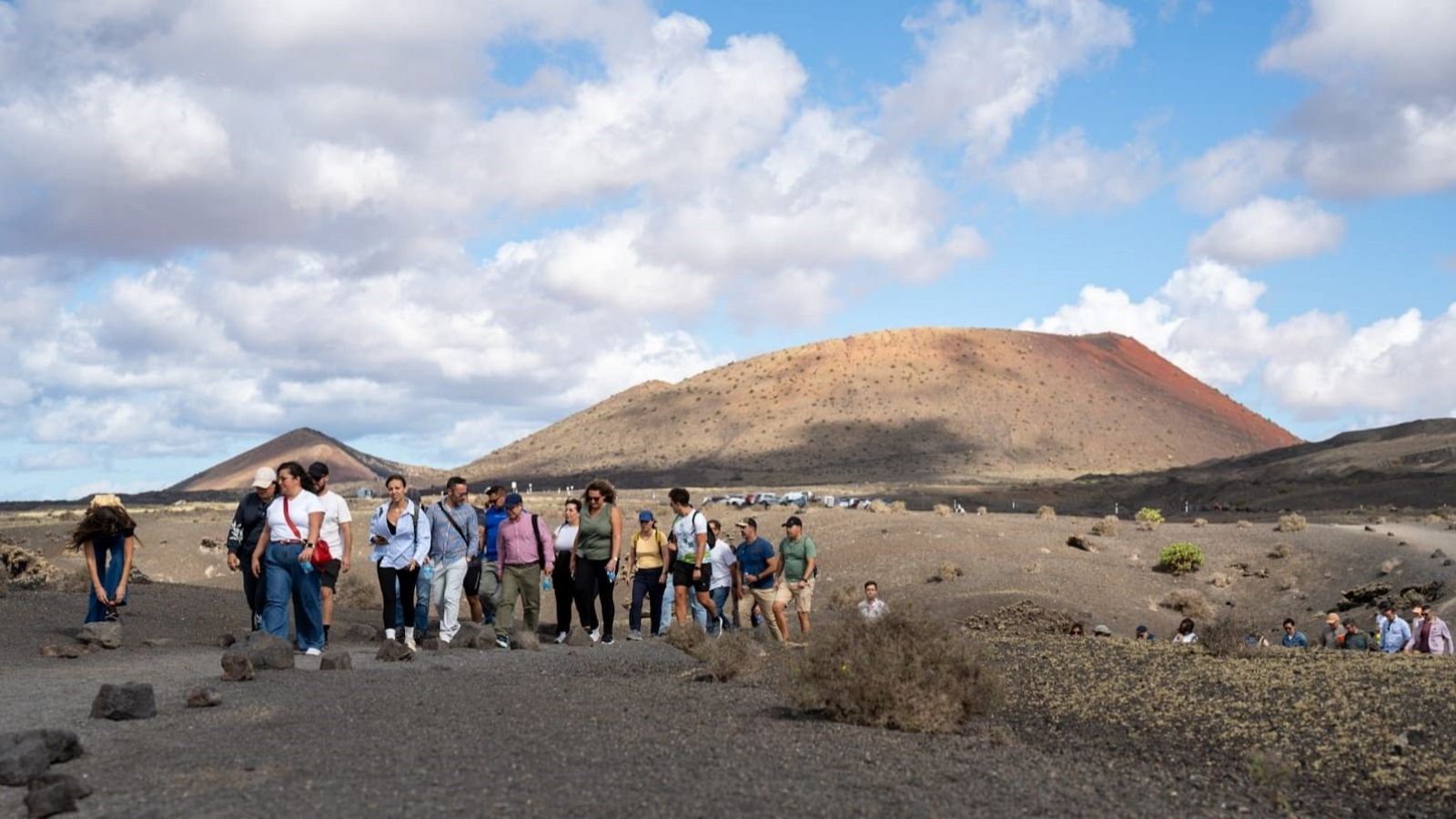 Bajan las máximas y chubascos con tormenta en Canarias - El tiempo | Ver