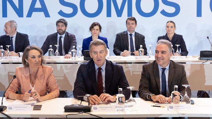 Telediario 1 - Feijóo vuelve a cargar contra el Gobierno por la DANA