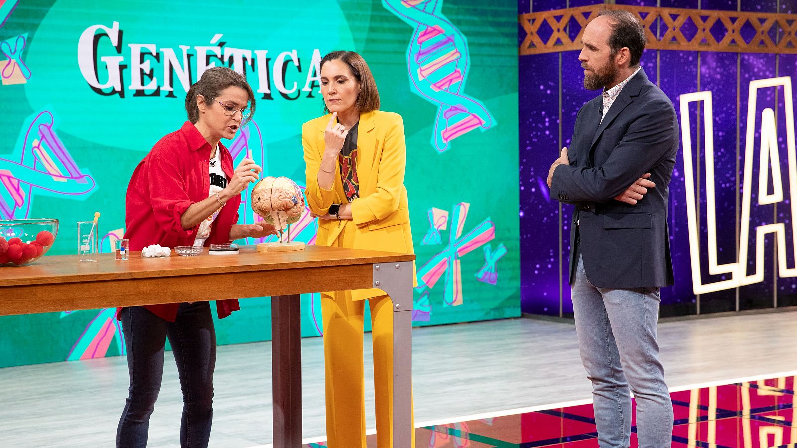 La Nutrigenómica. Genética con Helena González-Burón - Órbita Laika | Ver