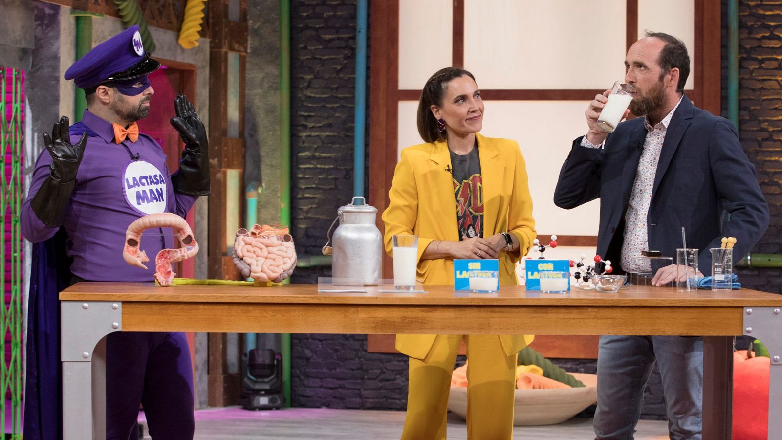 Lactasa e intolerancia a la lactosa. Biología con Ricardo Moure - Órbita Laika | Ver