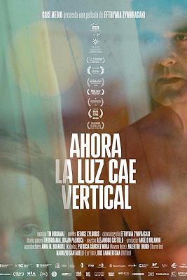 Somos Documentales - Ahora la luz cae vertical