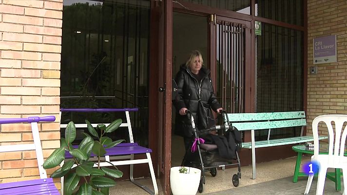 L'Informatiu - 2 de cada 10 adults a Catalunya se senten sols