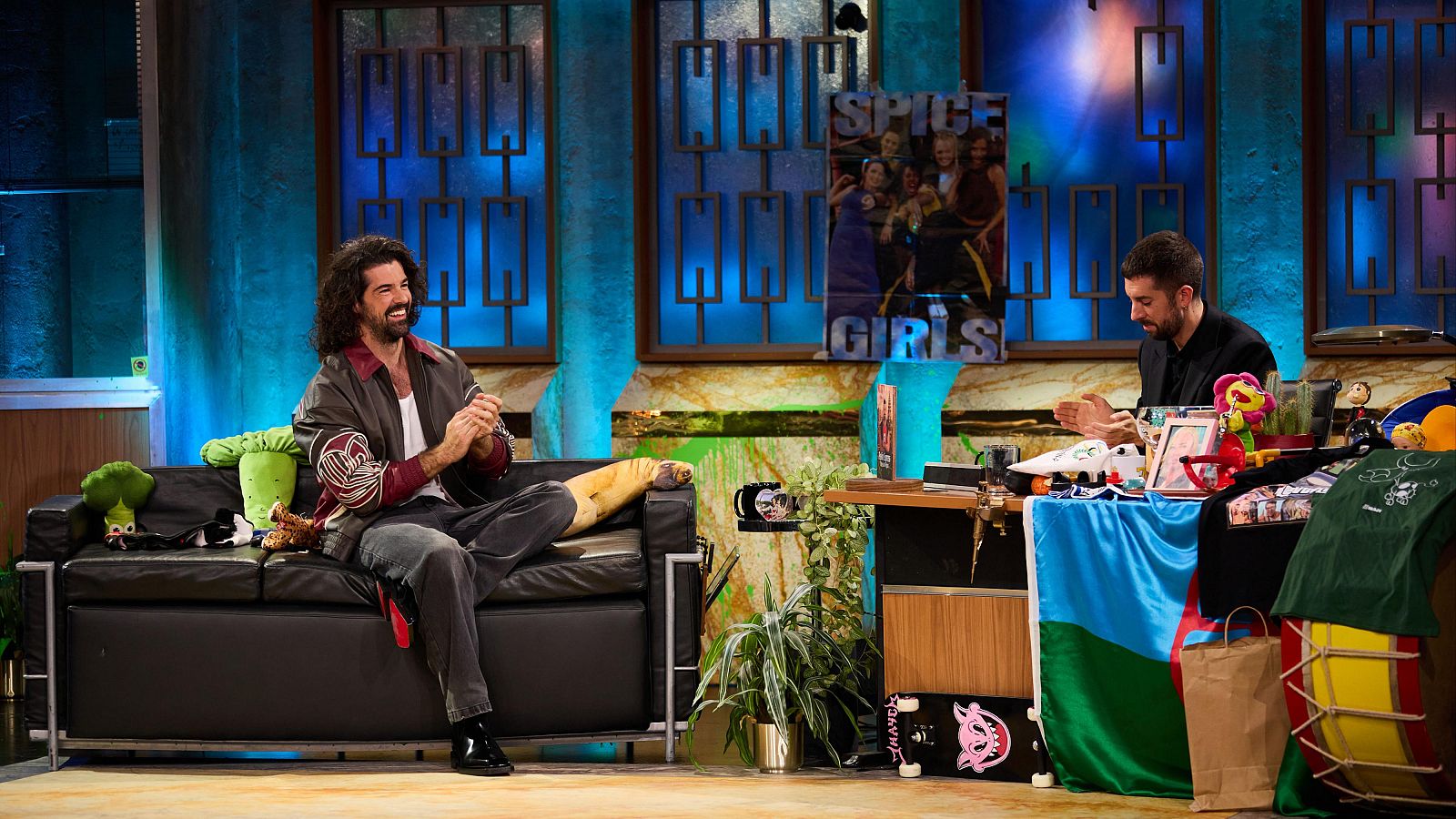 La Revuelta | Por qué detuvieron a MAM en un aeropuerto 19/11/24 - La Revuelta | Ver