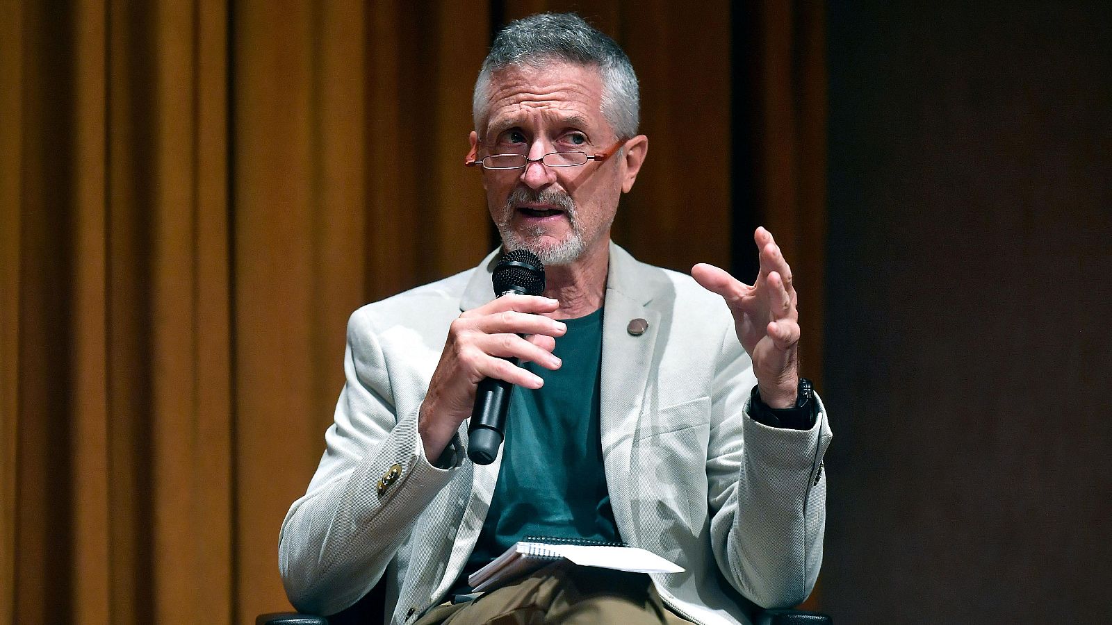 Más de 850 entidades apoyan a Fernando Valladares - Telediario 1 | Ver