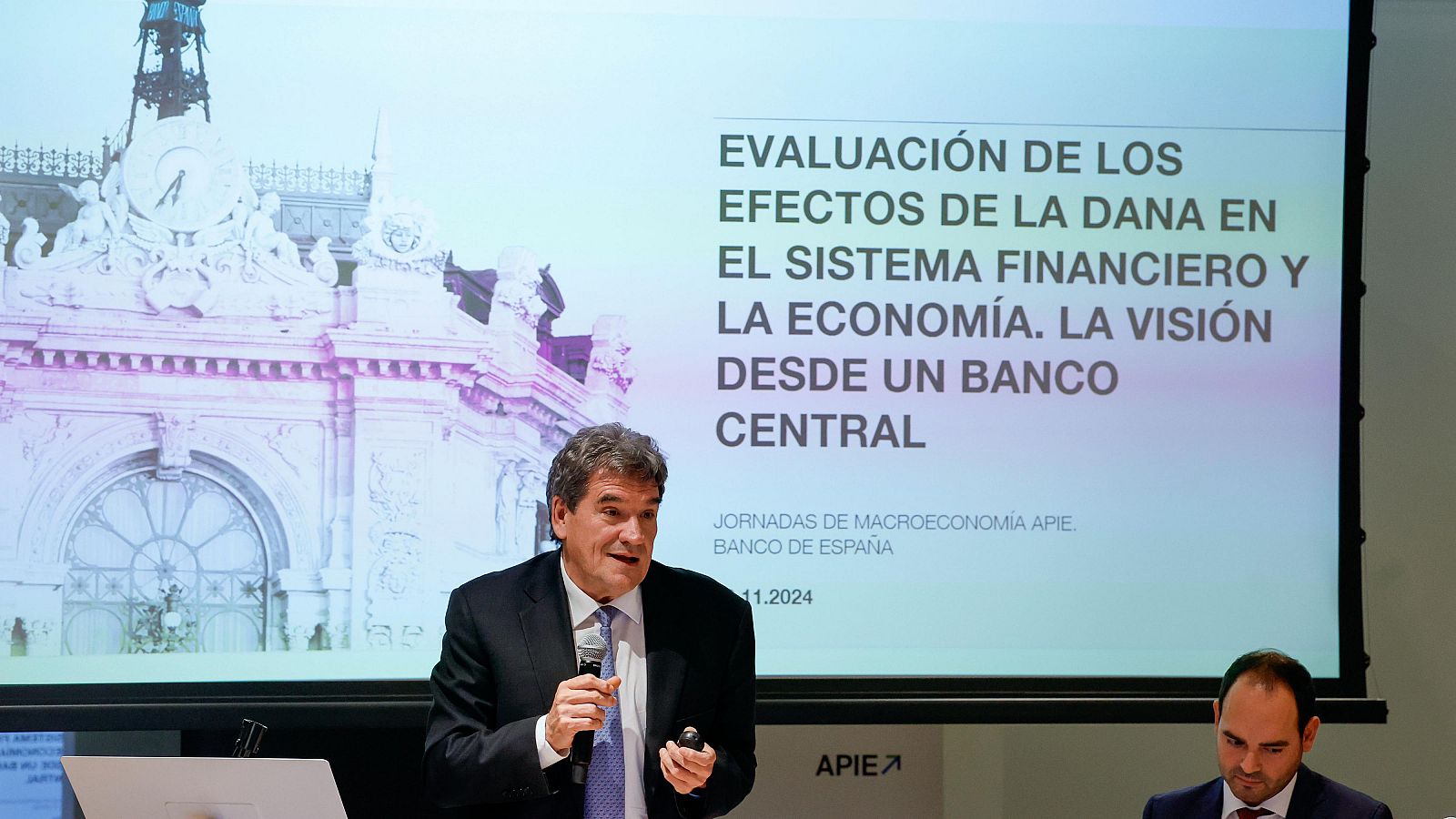 El Banco de España prevé que la DANA cueste dos décimas al PIB