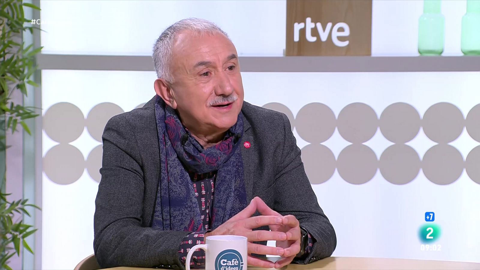 Álvarez espera negociar la reducció de jornada amb Puigdemont: "Anirem on sigui" | Veure